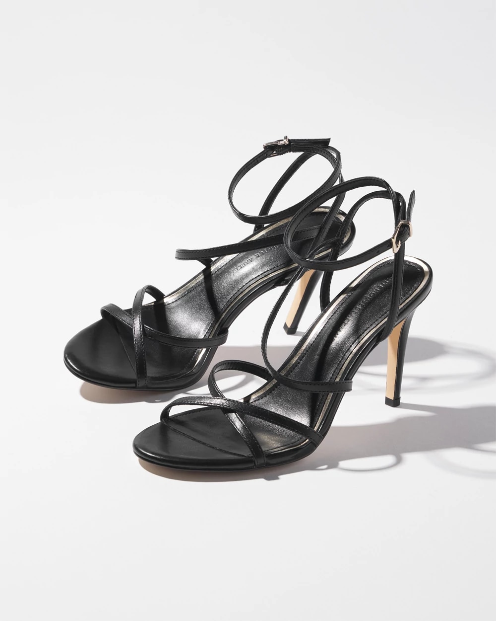 サンダル・ミュール GREAT VOLUME LEATHER STRAP SANDALS BLACK WHBM_Blk Strappy Heeled